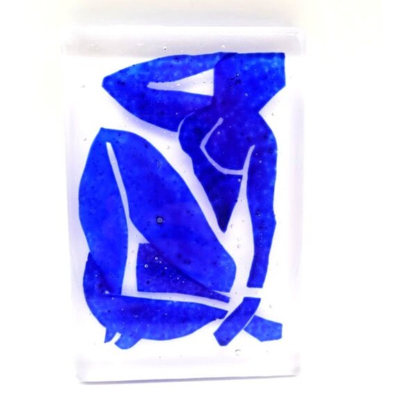 Henri Matisse "Nu Blue" Nude 1952 Des Nouvelles Art Glass Paperweight 4 x 6 Gift - Picture 1 of 14